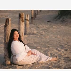 Meet your Posher, Daniela